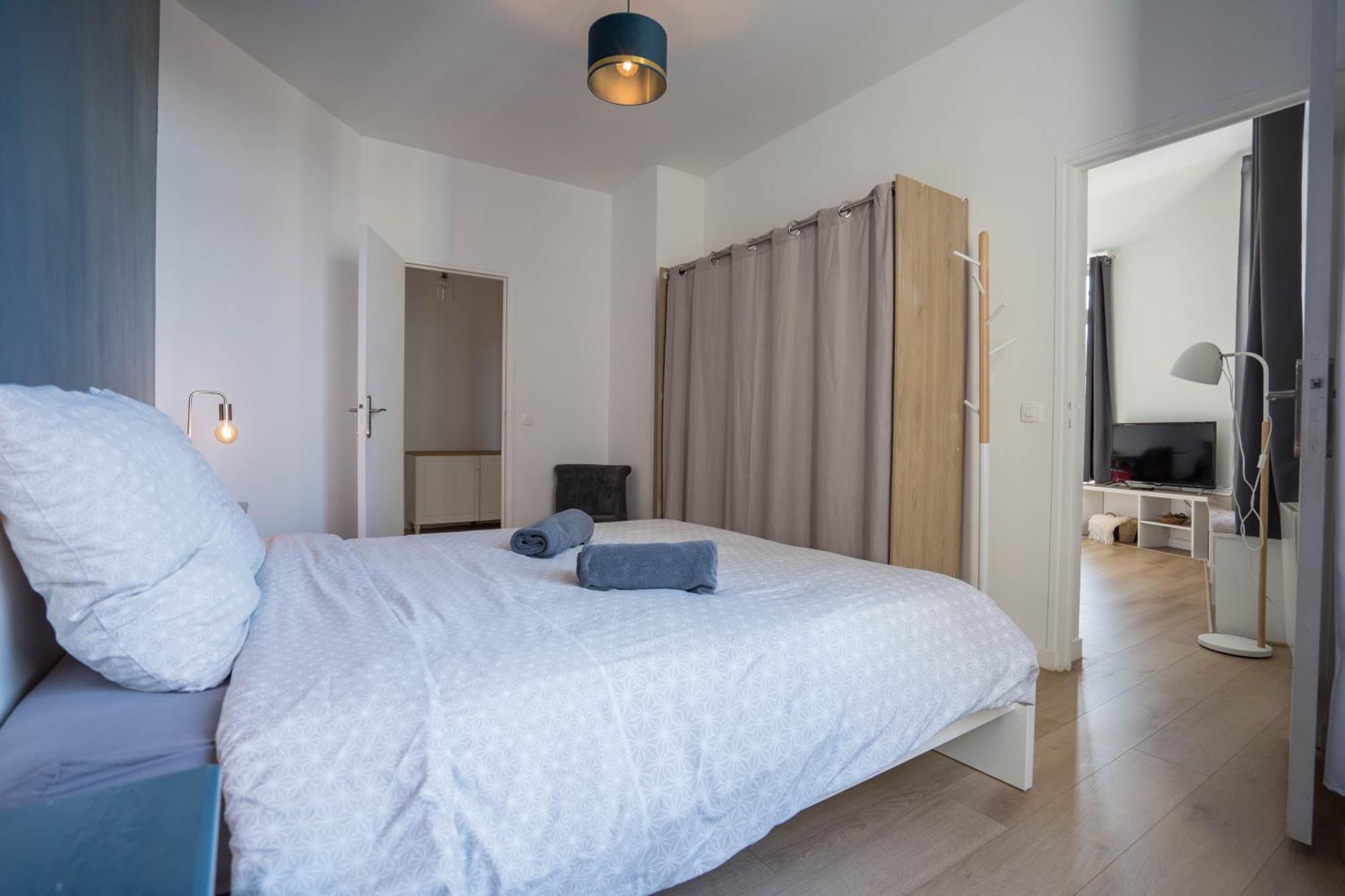 Charming City Center Flat Rouen Buitenkant foto